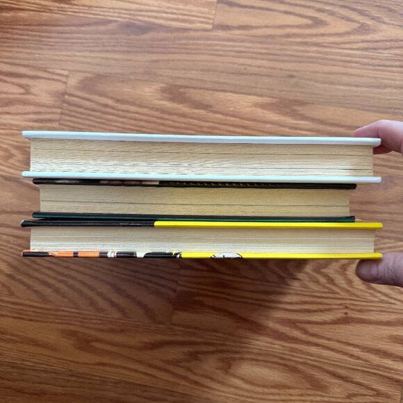 Tori Spelling Hardback Books - sTori Telling, Mommywood and Uncharted Territori - Picture 6 of 7